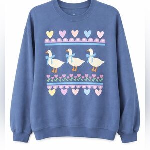 Croquette Goose Vintage-Look Sweater XL or L oversized. No tag. Bows, flowers